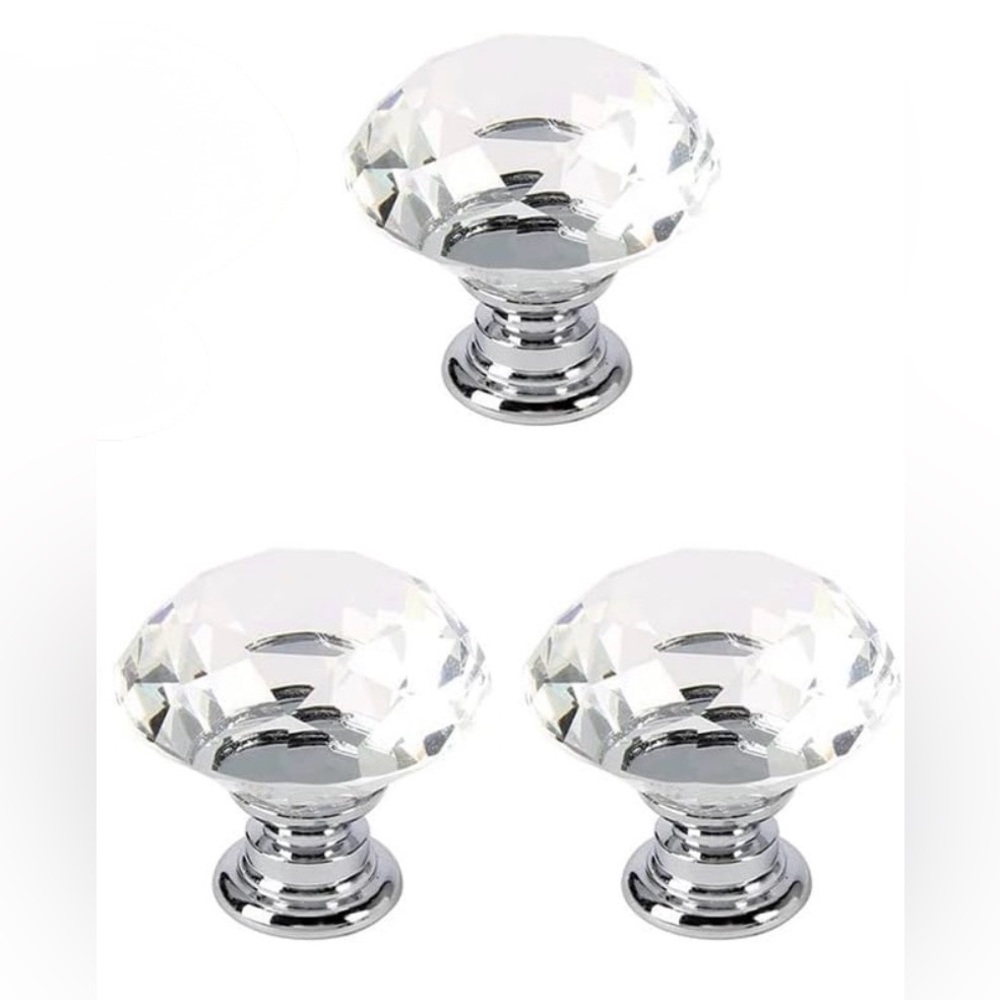 Crystal Faceted Cabinet Knobs - Clear Crystal on Chrome Base (Set of 3)